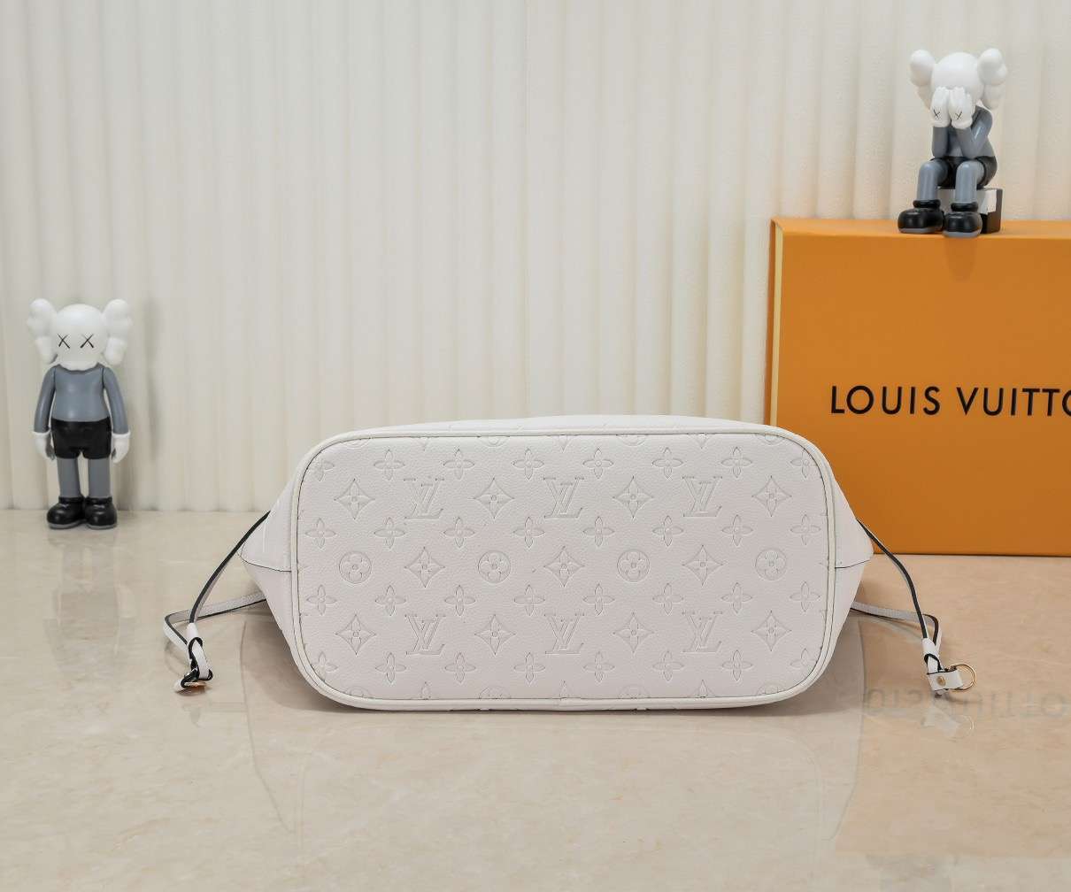 New Fashion L*V Handbag 999 QA