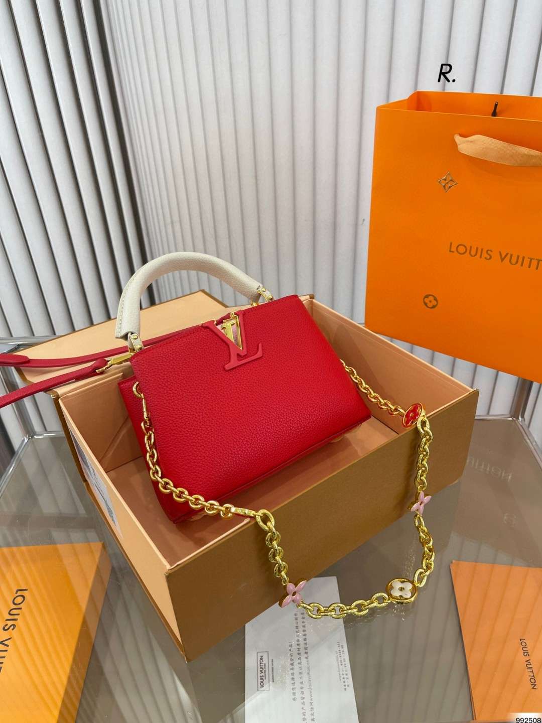 Modern Luxury Daily Bag L4499 FSC Modern Luxury Daily Bag L4499 FSC
