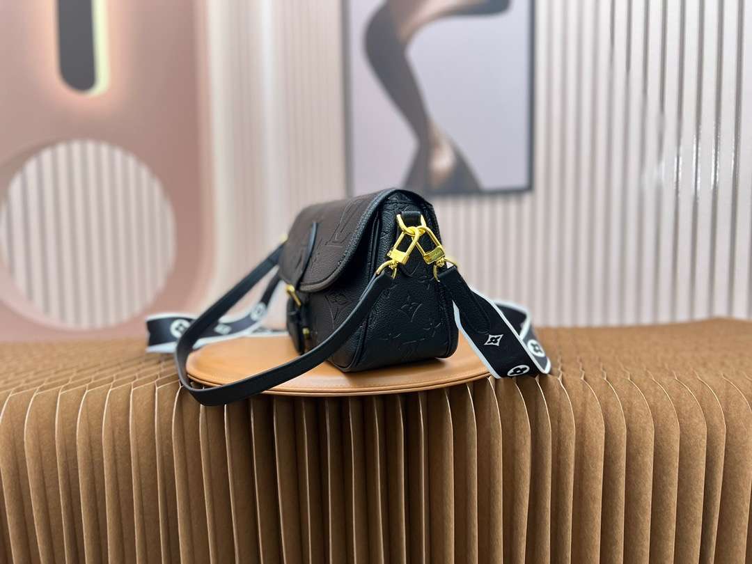 New Fashion L*V Handbag 1111 QA