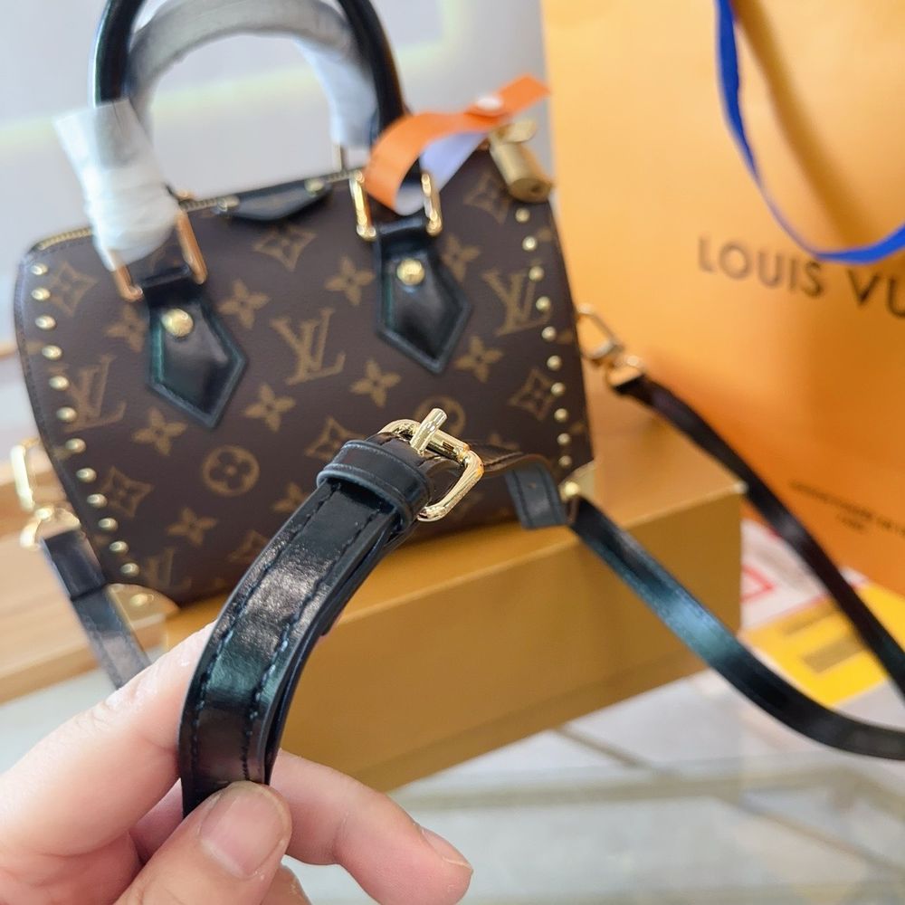 New Fashion LV Handbag L1096 QA