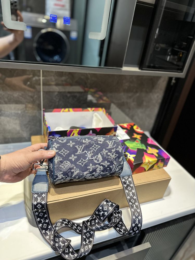 Modern Luxury Daily Bag L4883 FSC Modern Luxury Daily Bag L4883 FSC