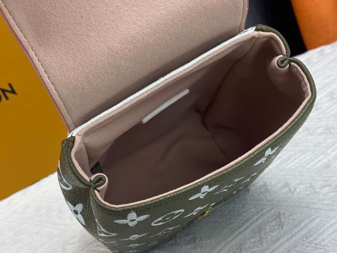 New Fashion L*V Handbag 934 QA