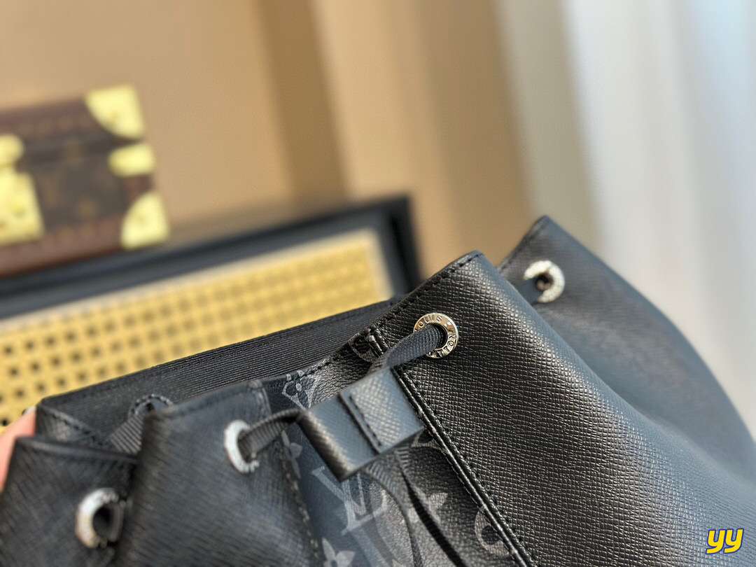 Modern Luxury Daily Bag L4354 FSC Modern Luxury Daily Bag L4354 FSC