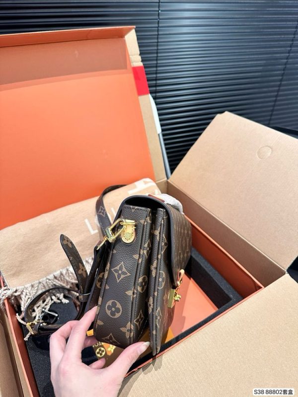 New Fashion LV Handbag L1396 QA New Fashion LV Handbag L1396 QA