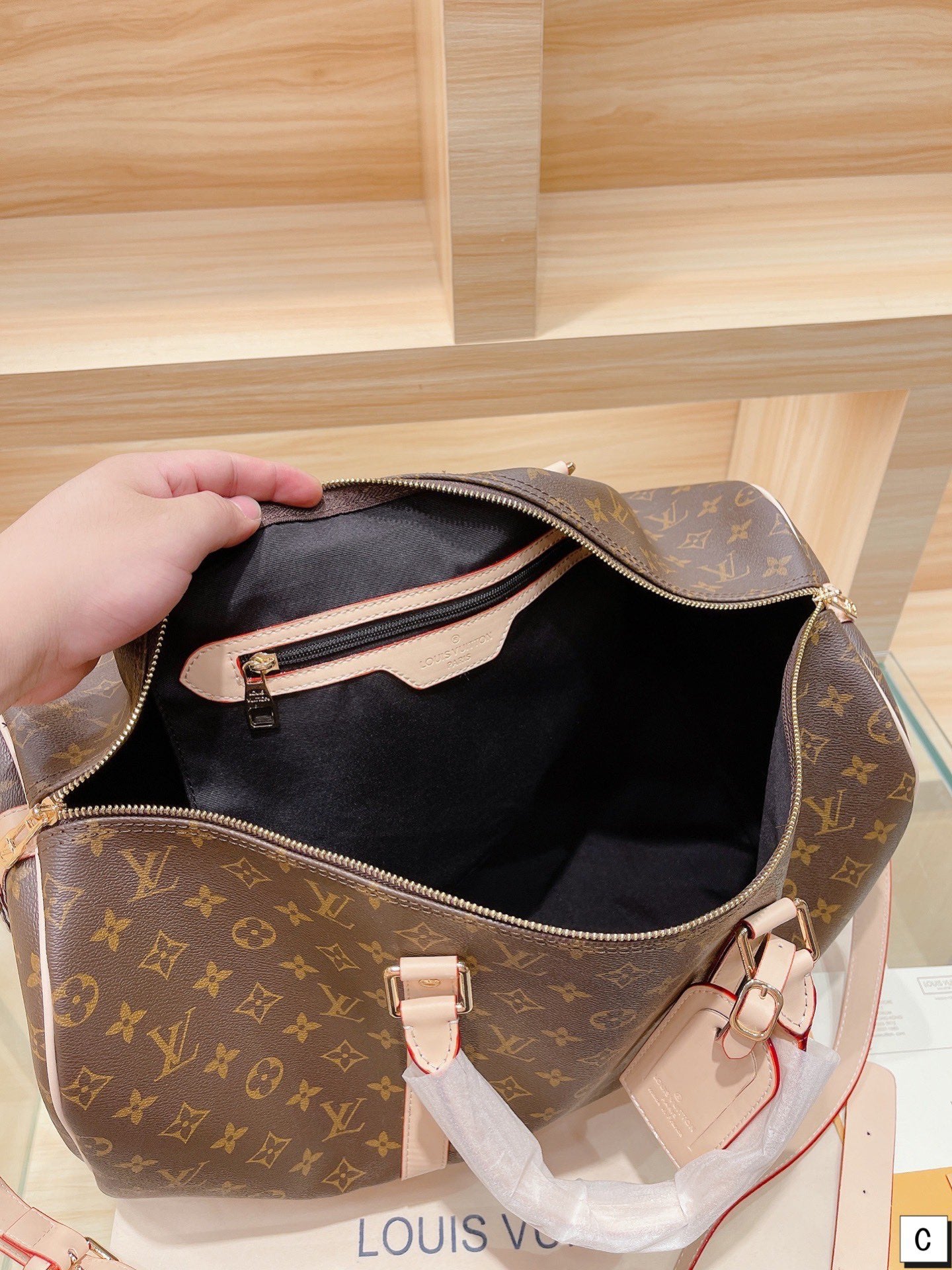 Modern Luxury Daily Bag L3301 FSC Modern Luxury Daily Bag L3301 FSC