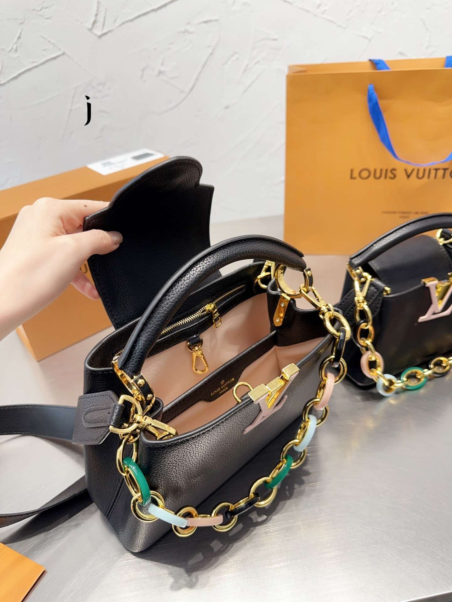 Modern Luxury Daily Bag L4464 FSC Modern Luxury Daily Bag L4464 FSC