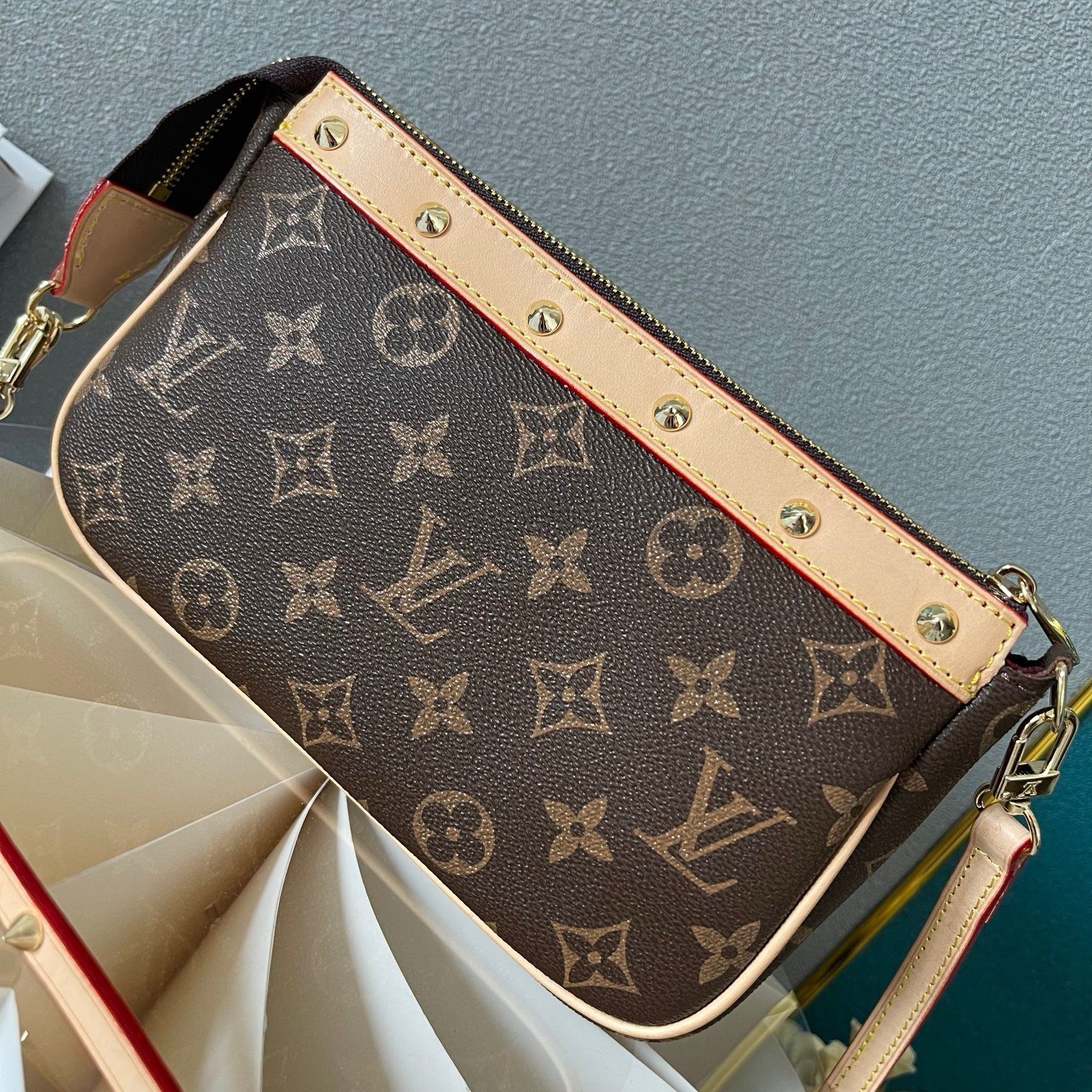New Fashion L*V Handbag 1368 QA
