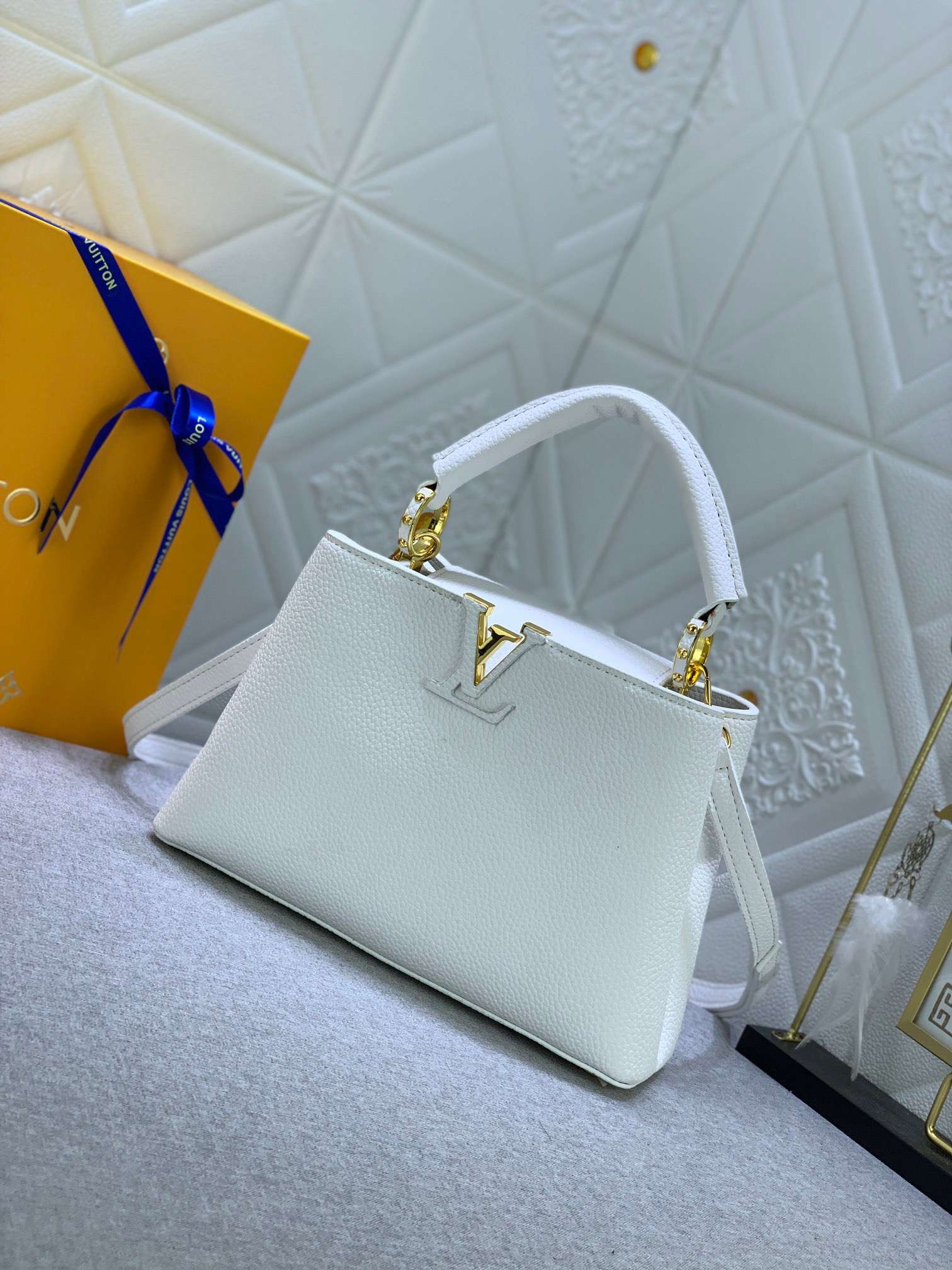 New Fashion L*V Handbag 997 QA