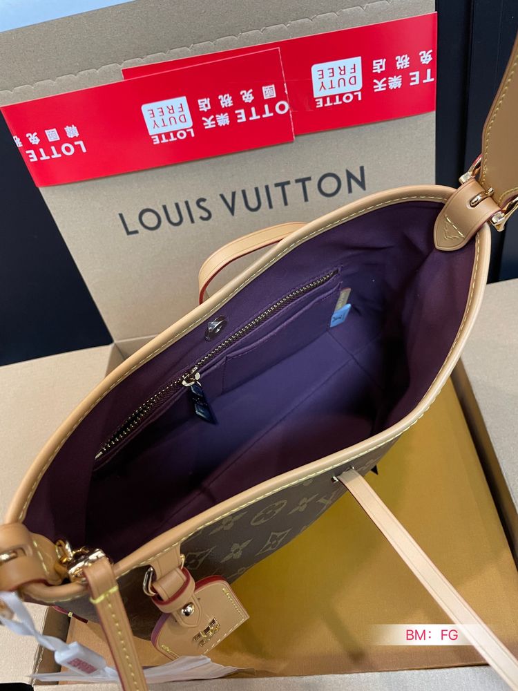 Modern Luxury Daily Bag L4985 FSC Modern Luxury Daily Bag L4985 FSC