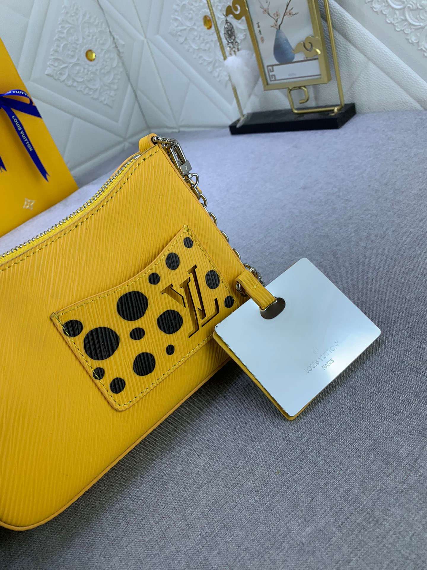 New Fashion L*V Handbag 1136 QA