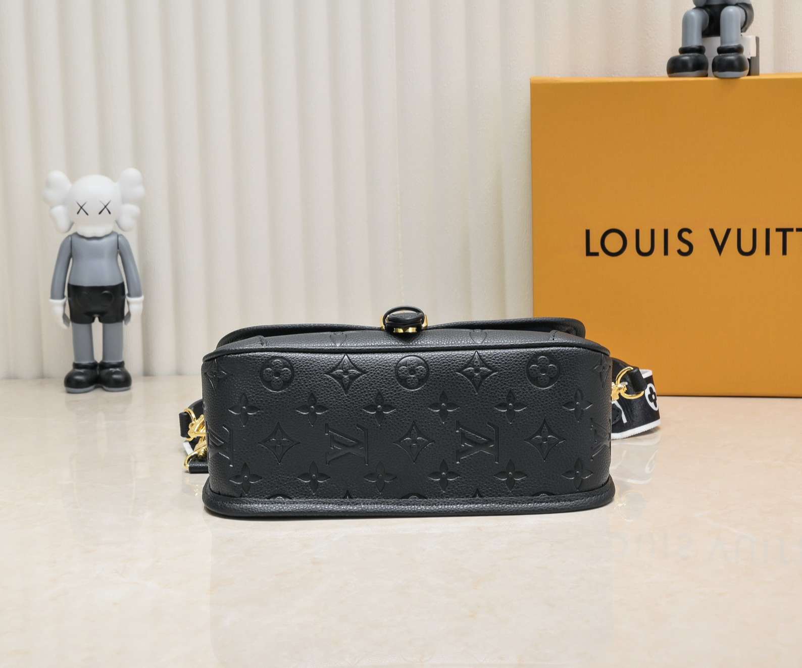New Fashion L*V Handbag 1147 QA New Fashion L*V Handbag 1147 QA