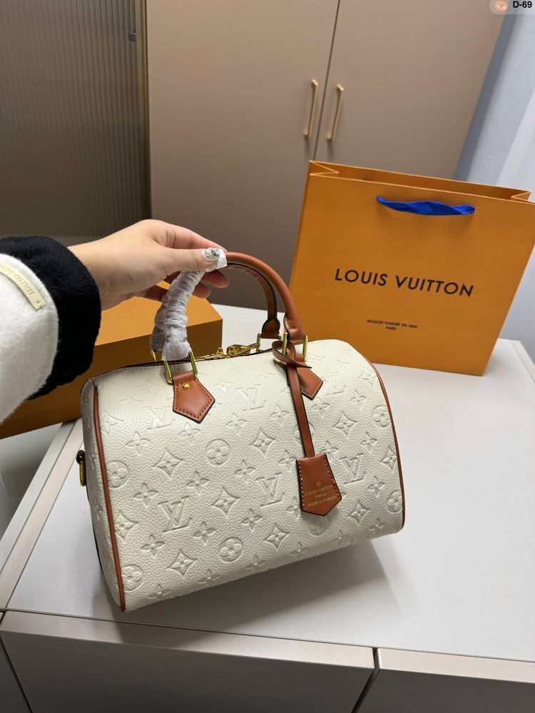 Modern Luxury Daily Bag L4882 FSC Modern Luxury Daily Bag L4882 FSC