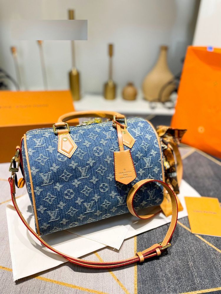 Modern Luxury Daily Bag L4576 FSC Modern Luxury Daily Bag L4576 FSC