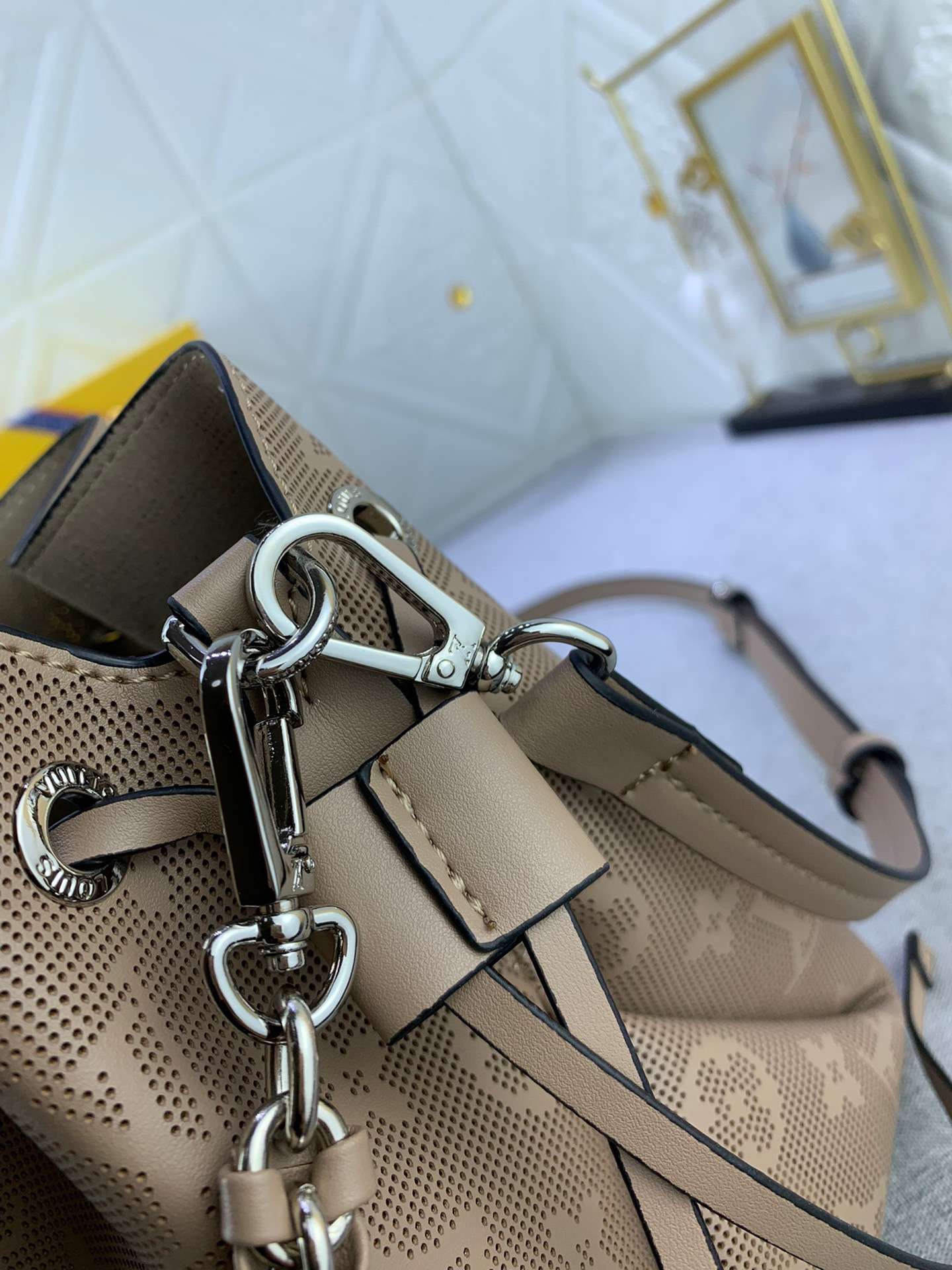 New Fashion L*V Handbag 1179 QA