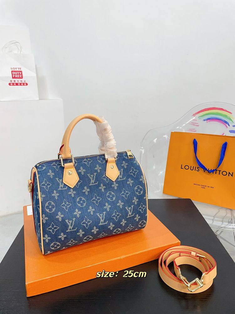 Modern Luxury Daily Bag L4892 FSC Modern Luxury Daily Bag L4892 FSC
