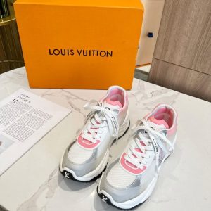 New Fashion LV Women Shoes 382 PA