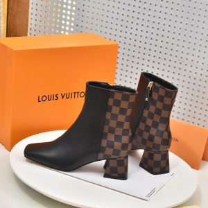New Fashion LV Women Shoes L383