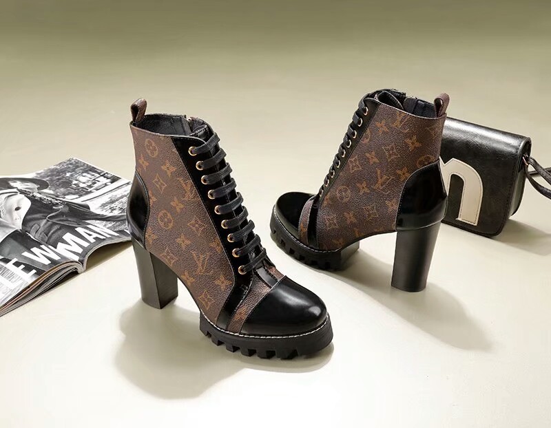 New Fashion LV Women Shoes L111