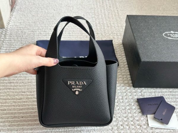 New Fashion Prada Handbag P003 QA
