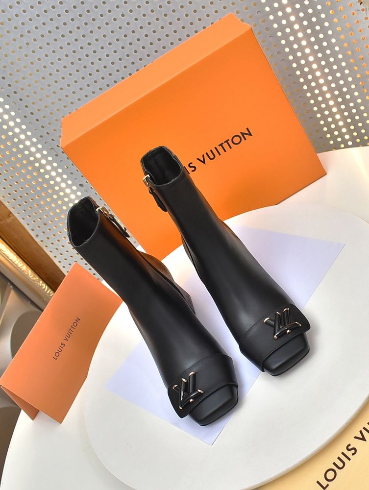New Fashion LV Women Shoes L378