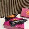 New Fashion LV Women Shoes 261 PA