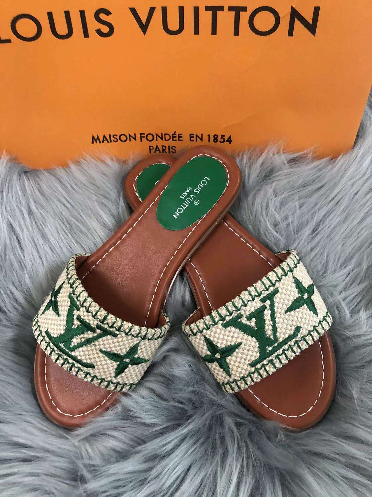 New Fashion Shoes L3041 TEN