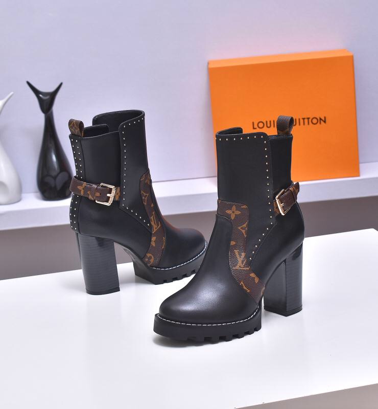 New Fashion LV Women Shoes L101