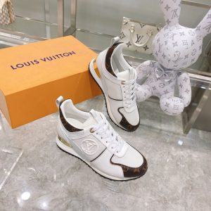New Fashion LV Women Shoes 380 PA