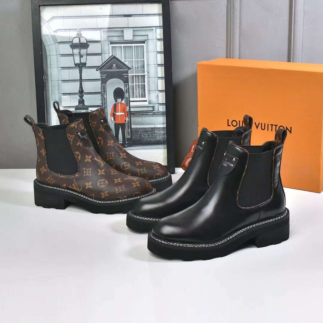 New Fashion LV Women Shoes L026