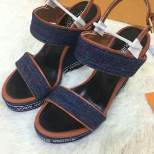 New Fashion LV Women Shoes L046