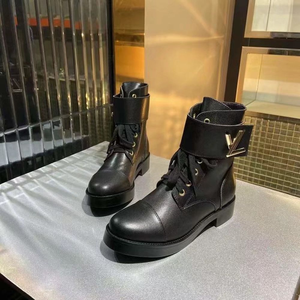 New Fashion LV Women Shoes L400