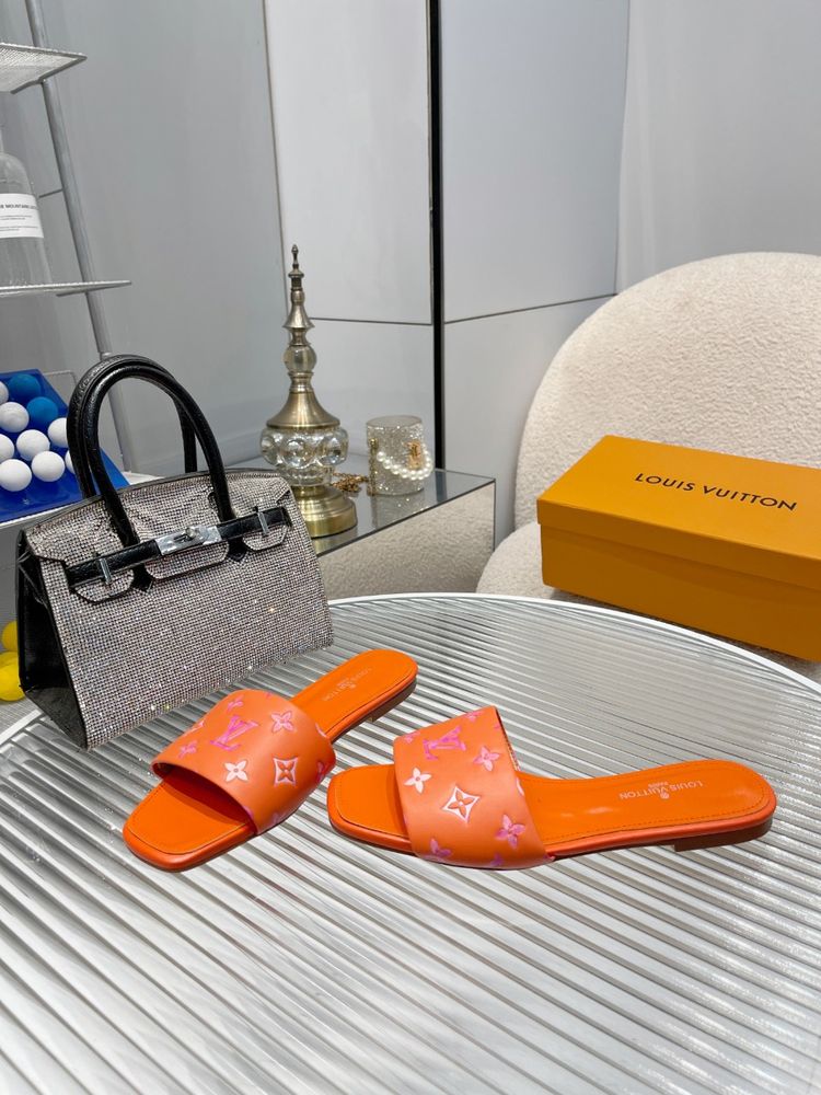 New Fashion LV Women Shoes L249