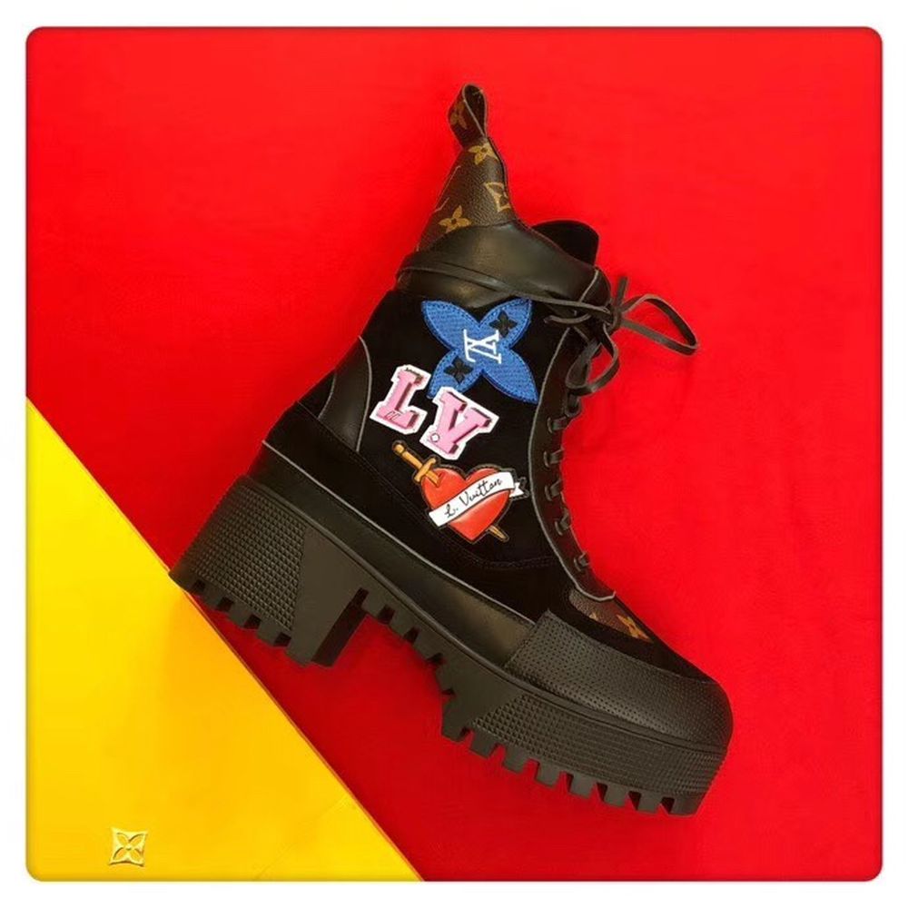 New Fashion LV Women Shoes L388