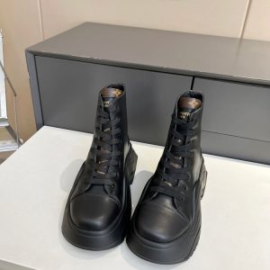 New Fashion LV Women Shoes 314 PA