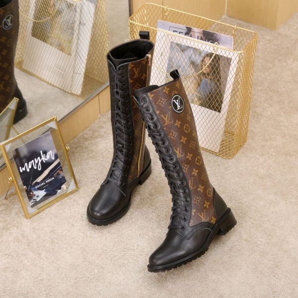 New Fashion LV Women Shoes 348 PA