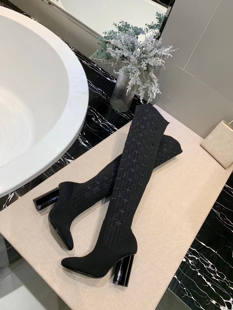 New Fashion LV Women Shoes L116