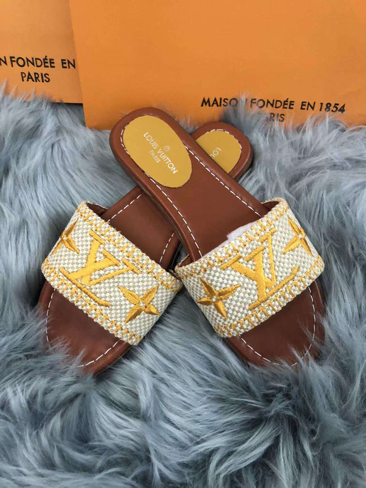 New Fashion Shoes L3041 TEN