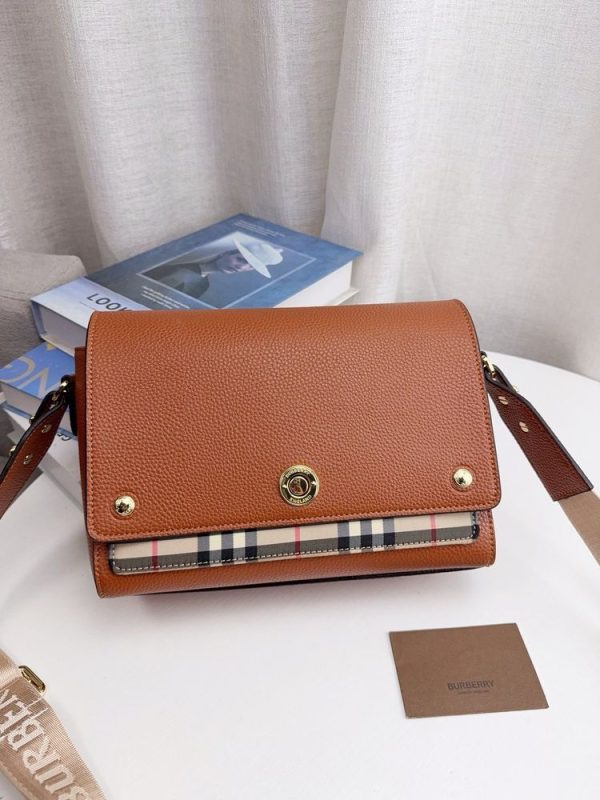 New Fashion Burberry Handbag B001 QA