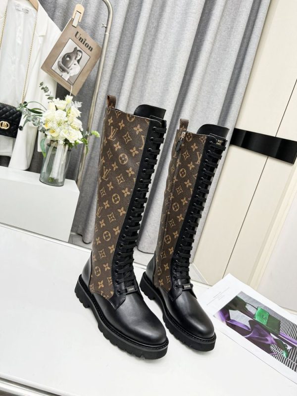 New Fashion LV Women Shoes 315 PA