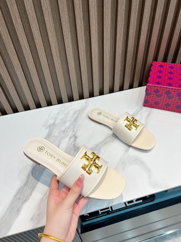 New Fashion LV Women Shoes 279 PA