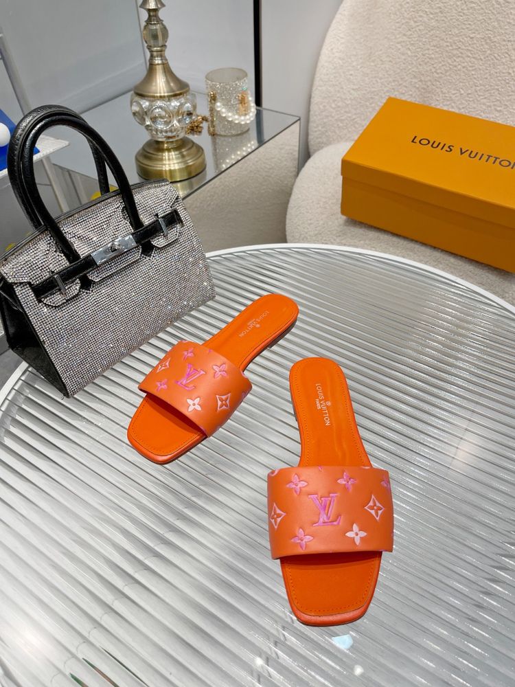 New Fashion LV Women Shoes L249
