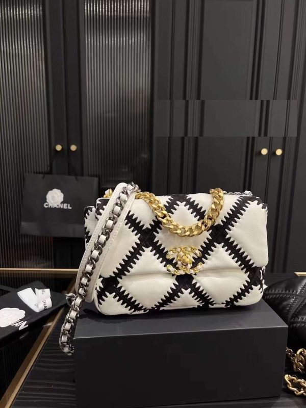 New Fashion CN Handbag 667 QA