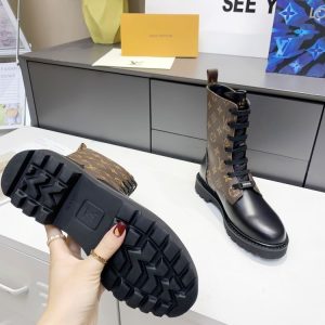 New Fashion LV Women Shoes L406