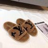 New Fashion LV Women Shoes 341 PA