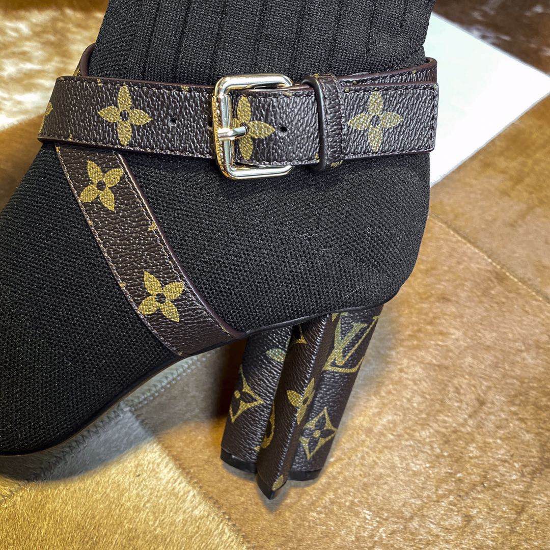 New Fashion LV Women Shoes L115