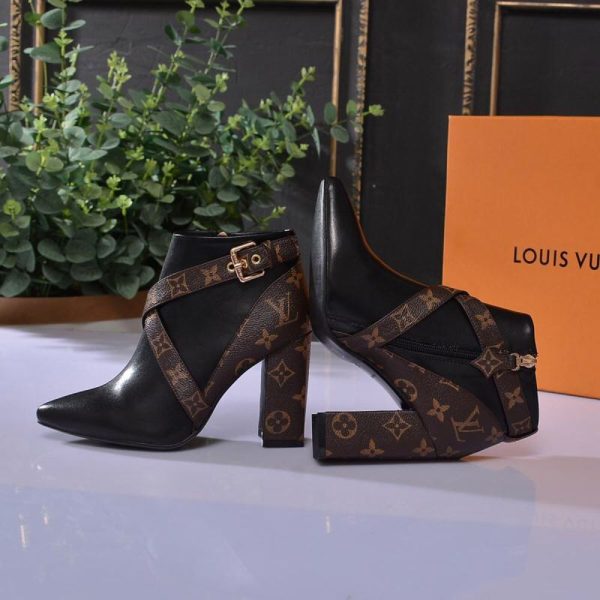 New Fashion LV Women Shoes 290 PA