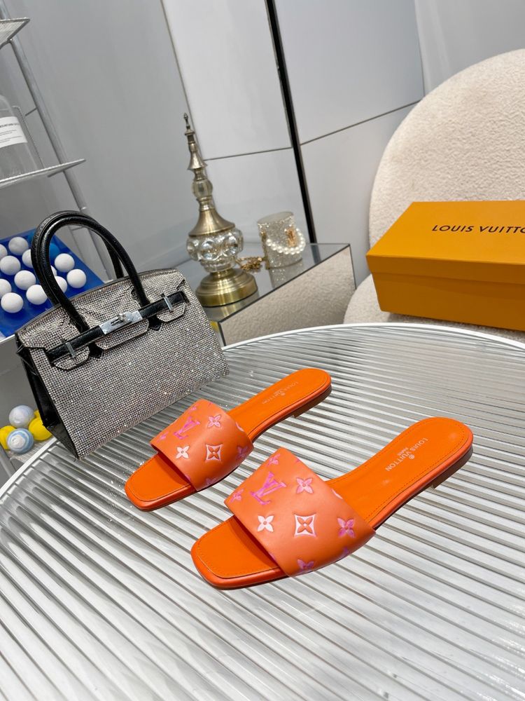 New Fashion LV Women Shoes L249