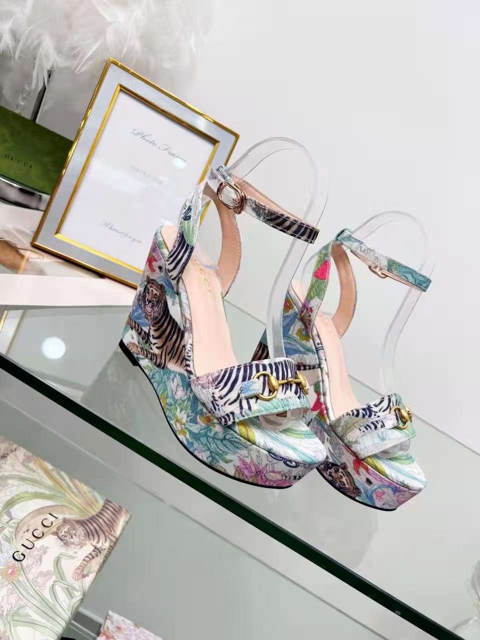 New Fashion GG Women Shoes 008
