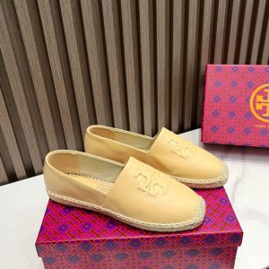 New Fashion LV Women Shoes 259 PA