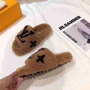 New Fashion LV Women Shoes 341 PA